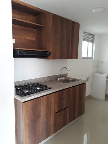Imagen 3 de 18 de Apartamento En Venta Simon Bolivar 1092-835