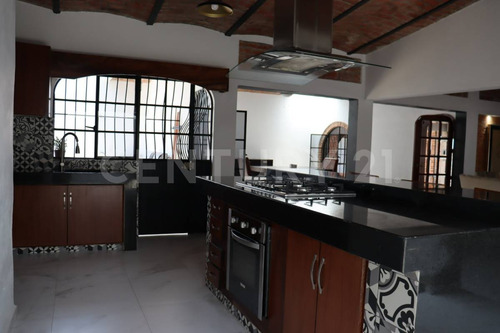 Venta Residencia Trapiche Colima