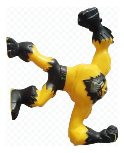 Muñeco Ben 10 Shocksquatch Mcdonald's (Usado)