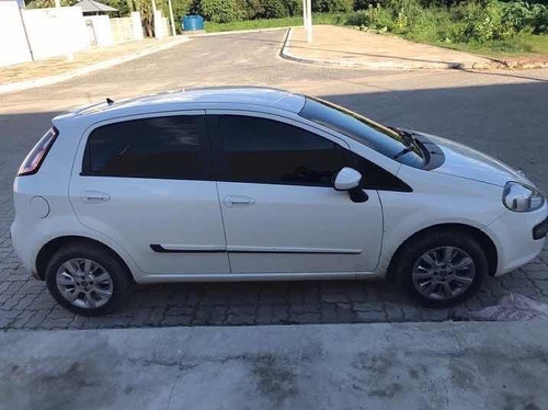 Fiat Punto 2016 1.4 Attractive Flex 5p