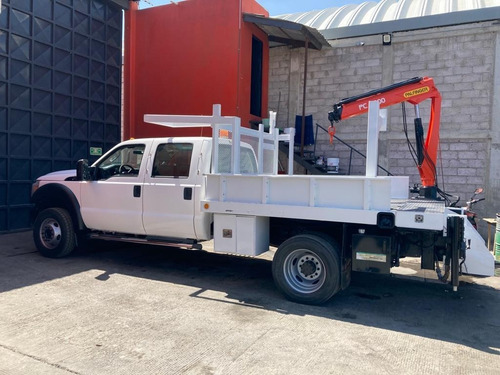 Camioneta Ford F-550 Con Grúa