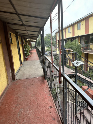 Departamento En Venta De 3 Dorm. En Maipú