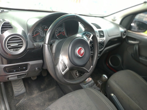 Imagem 6 de 7 de Fiat Palio 2017 1.0 Attractive Flex 5p