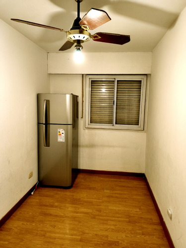 Departamento 4 Ambientes. Amaro Giura 1341 Piso 9 32 Avellaneda