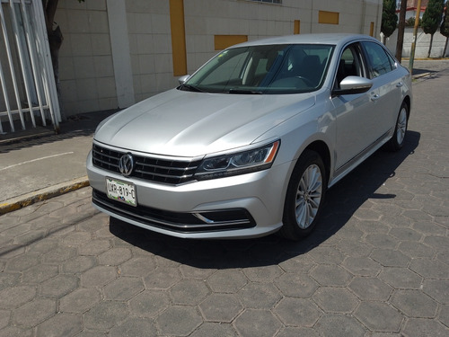 Volkswagen Passat 2.5 Tiptronic Sportline At