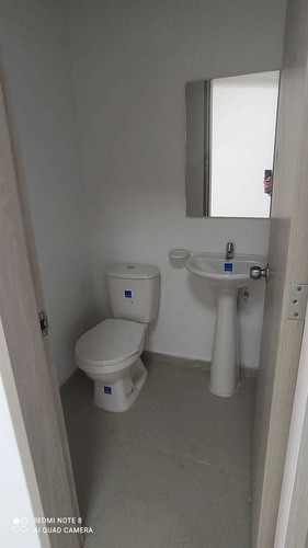 Imagen 6 de 13 de Oficina En Arriendo En Chía Av. Pradilla. Cod 103696