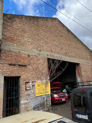 Imagen 2 de 7 de Depósito - San Fernando