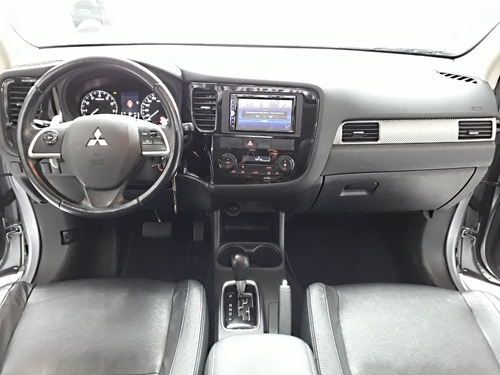Mitsubishi Outlander 2.0 Automática Teto / Carro Barato Aqui