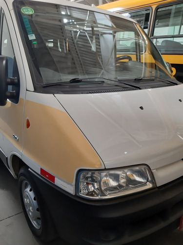 Peugeot Boxer Minibus 2.3 Hdi 330m Médio 15l 5p 2012