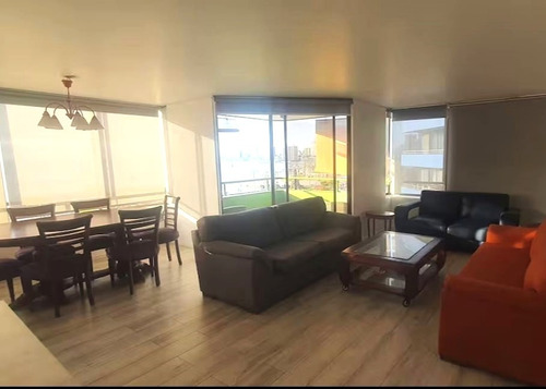 Amplio Depto. Frente Playa Cavancha. Cod. 41092