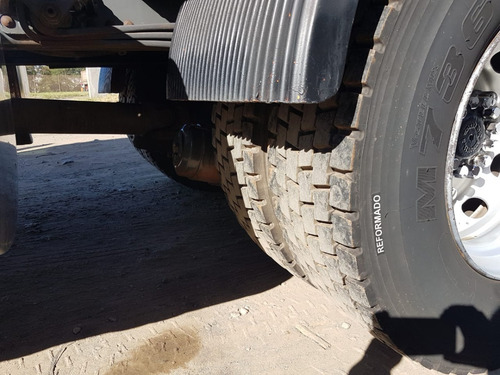 Imagem 9 de 15 de Fh 400 4x2