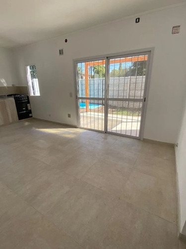 Imagen 15 de 18 de Casa En Venta En Santa Lucia, Pilar Del Este, G.b.a. Zona Norte