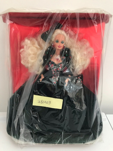 Imagem 2 de 6 de 1991 Happy Holidays Barbie Doll