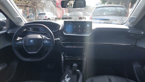 Peugeot 208 1.6 Feline Tiptronic