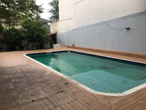 Imagem 4 de 15 de Casa Alto Padrão - 5 Dorm C/ 4 Suítes E Piscina - Bom Abrigo - 2565