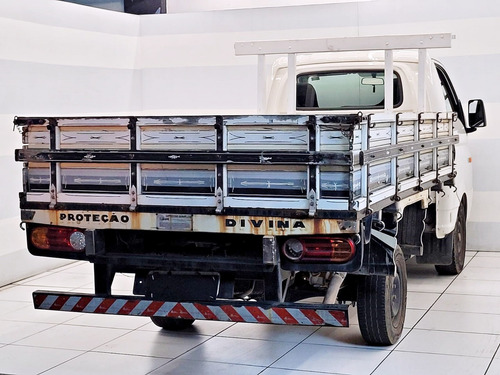 Hyundai HR 2.5 LONGO SEM CAÇAMBA 4X2 16V 130CV TURBO INTERCOOLER DIESEL 2P MANUAL