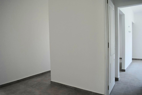 Casa A Estrenar En Barrio Privado Álvarez Del Bosque