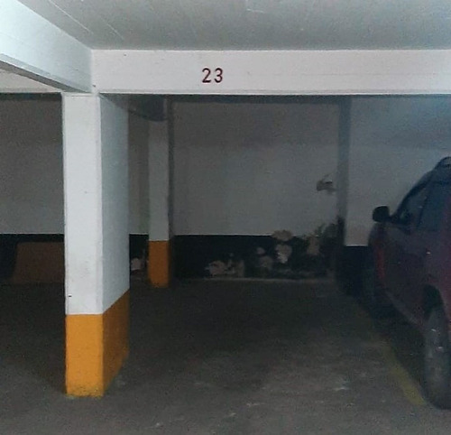 Imagen 5 de 5 de Venta Cochera Zona Centro