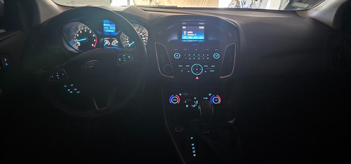 Ford Focus III 2.0 Se Plus At6