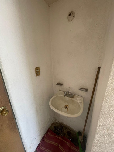 Venta De Departamento Los Heroes Ixtapaluca, Cerca De Plaza Los Heroes, Piso 1