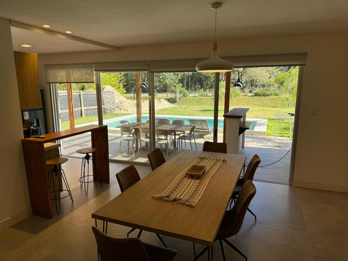 Casa En Solanas 3 Dormitorios. Venta Exclusiva Inmobiliaria Oficial Grupo Solanas . Propiedad Con Beneficios