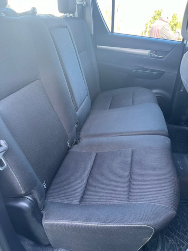 Toyota Hilux 2.8 Tdi Cd Srv 4X4 At