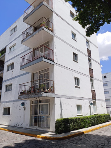 Se Vende Departamento En Colonia Del Carmen A Unas Cuadras Del Centro De Coyoacán.