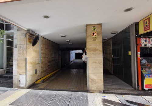 Cochera Av Colón 635