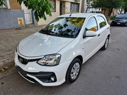 Toyota Etios Aibo Utilitario