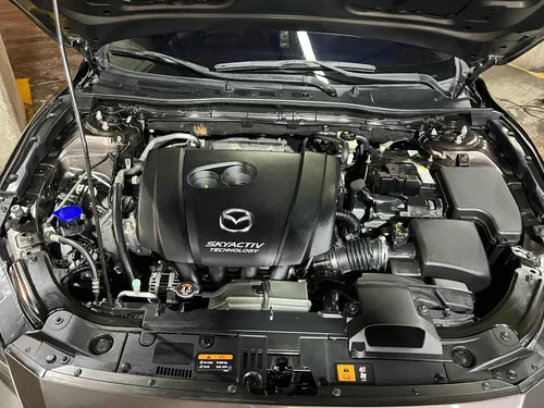 Mazda 3 2.0 Grand Touring