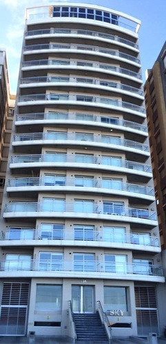 Imagen 11 de 14 de Departamento 1 Ambiente Con Increible Vista Del Mar - Edificio Sky