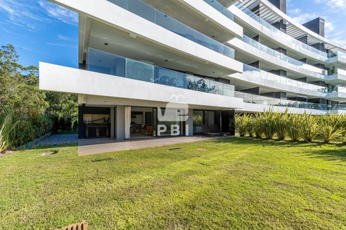 Apartamento De 2 Dormitorios En Crystal Views, Solana - Crystal View - Ref : Pbi13322