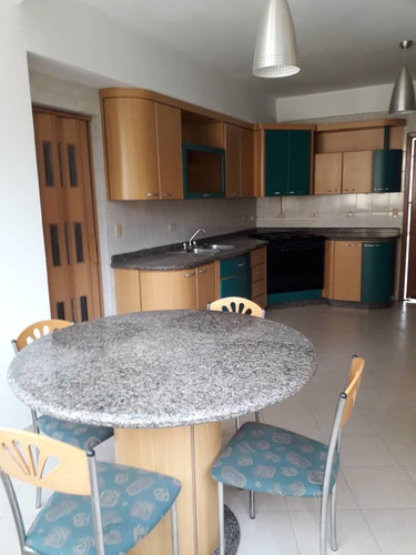 Imagen 2 de 12 de Apartamento En Venta Las Chimeneas