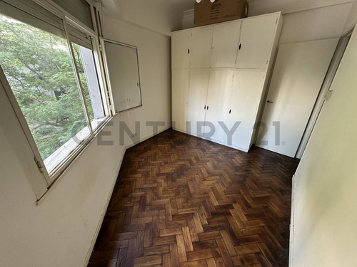 Venta Departamento 2 Ambientes Con Balcon - Flores