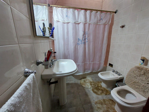Casa En Venta 3 Dormitorios Terraza Y Quincho Rosario