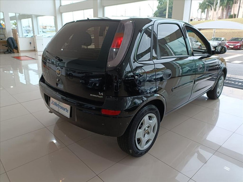 Imagem 4 de 10 de Corsa 1.4 Mpfi Maxx 8v Flex 4p Manual