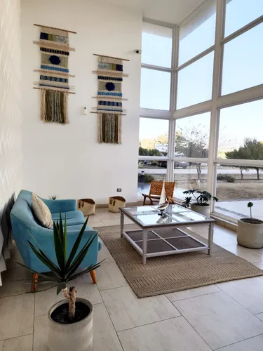 Arriendo Hermoso Departamento Amoblado (cercano A La Playa)