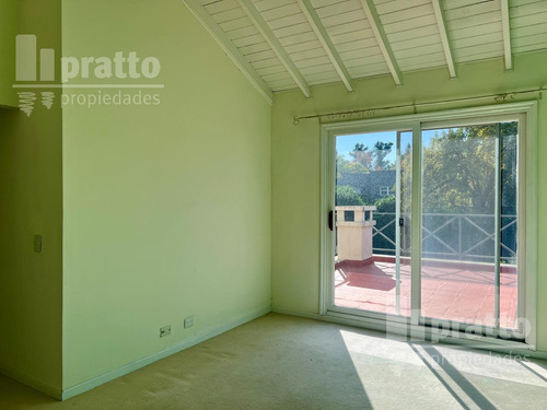 Casa En Venta Y Alquiler De 3 Dormitorios En Villa Bertha