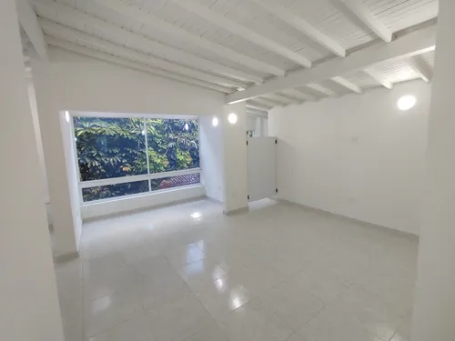 Arriendo Apartamento En Los Colores