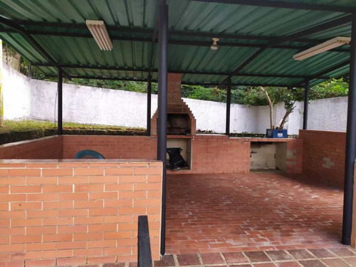 Imagen 18 de 19 de Casa En Venta, Trigal Sur, Carabobo.