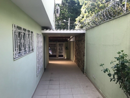 Imagem 12 de 20 de Casa À Venda Na Rua Francisco Conceição, Barro Branco (zona Norte), São Paulo - Sp - Liv-15780
