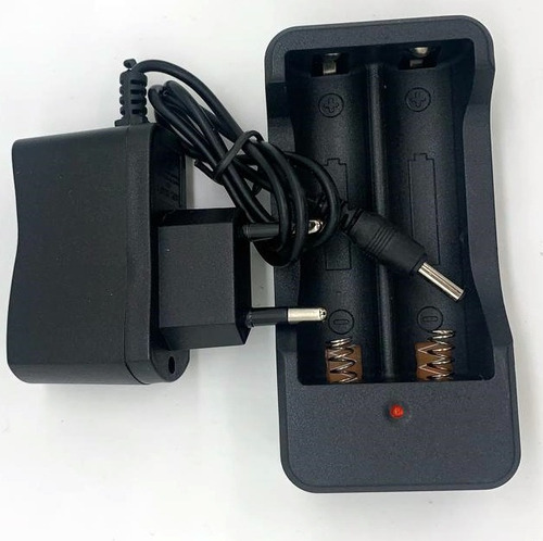 Carregador Universal Duplo Para Lanterna Tatica Bivolt