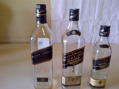 Imagen 3 de 10 de Botellas Vacias: Decoracion Y Coleccion. Originales.