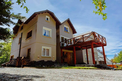 Turístico Hotel En Venta Vista Al Lago En Pinar Del Lago, Bariloche, Patagonia