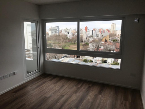 Imagen 2 de 13 de Departamento De Categoría En Venta En 38 Y 14