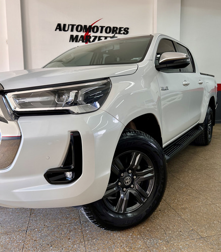 Toyota Hilux Pick-Up 2.8 Cd Srv 177cv 4x4 At