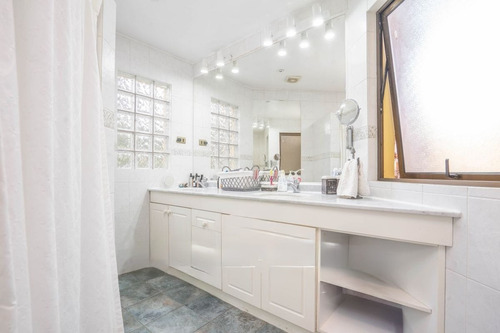 Broker Impecable 5d-4b-se-depend- Patio- Piscina
