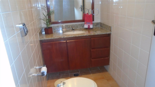 Imagem 20 de 21 de Sobrado À Venda, 2 Quartos, 2 Vagas, Jamaica - Santo André/sp - 53004