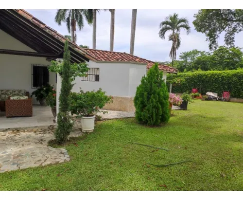 F-10 Finca Remodelada En Santa Fe De Ant. (via Pan Gordito)