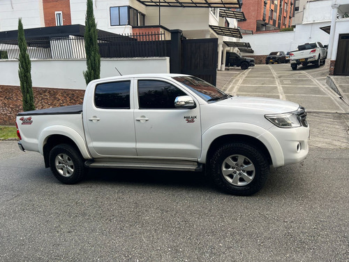 Toyota Hilux 2.7 Imv 4x4